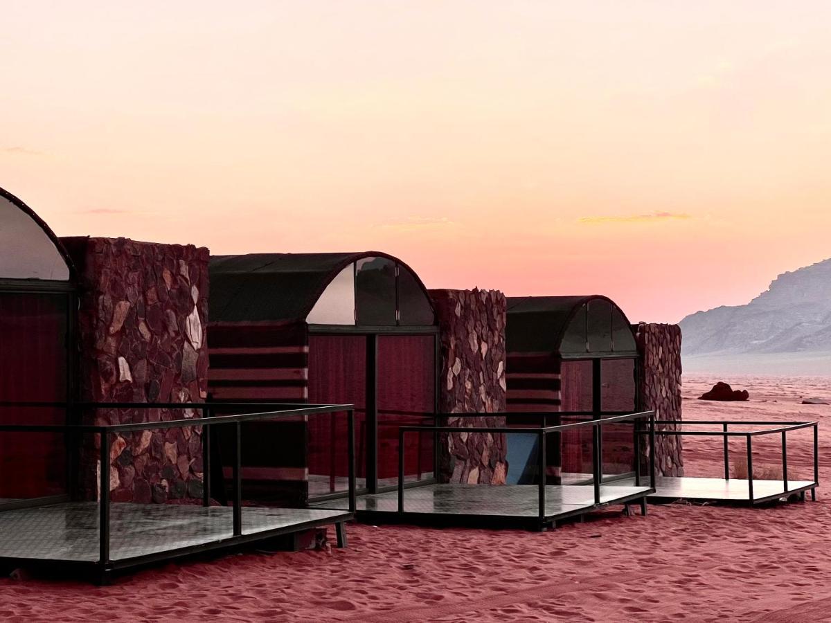 Wadi Rum Shooting Stars Camp Exteriér fotografie