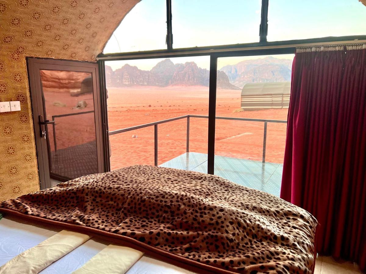 Wadi Rum Shooting Stars Camp Exteriér fotografie