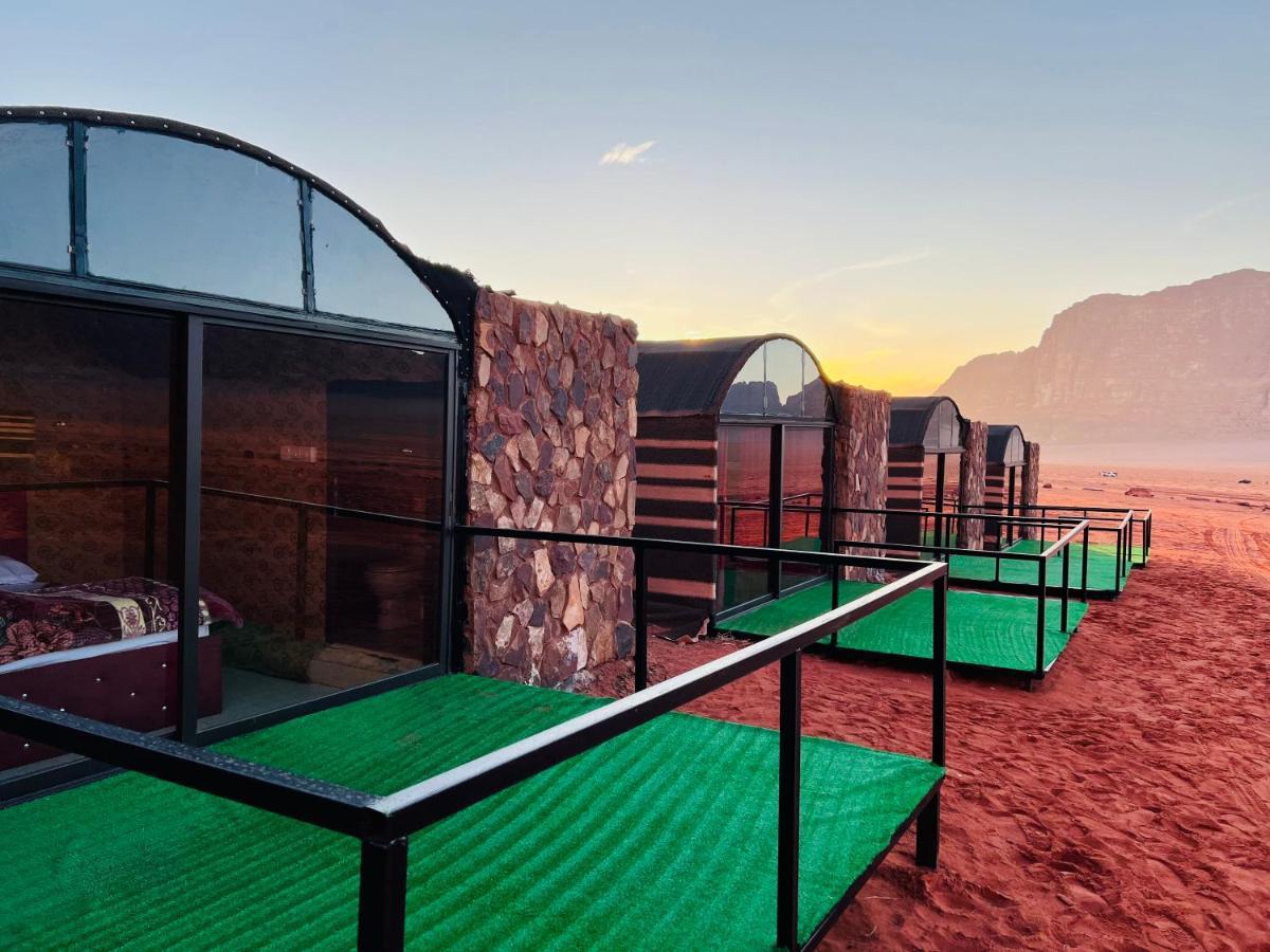 Wadi Rum Shooting Stars Camp Exteriér fotografie