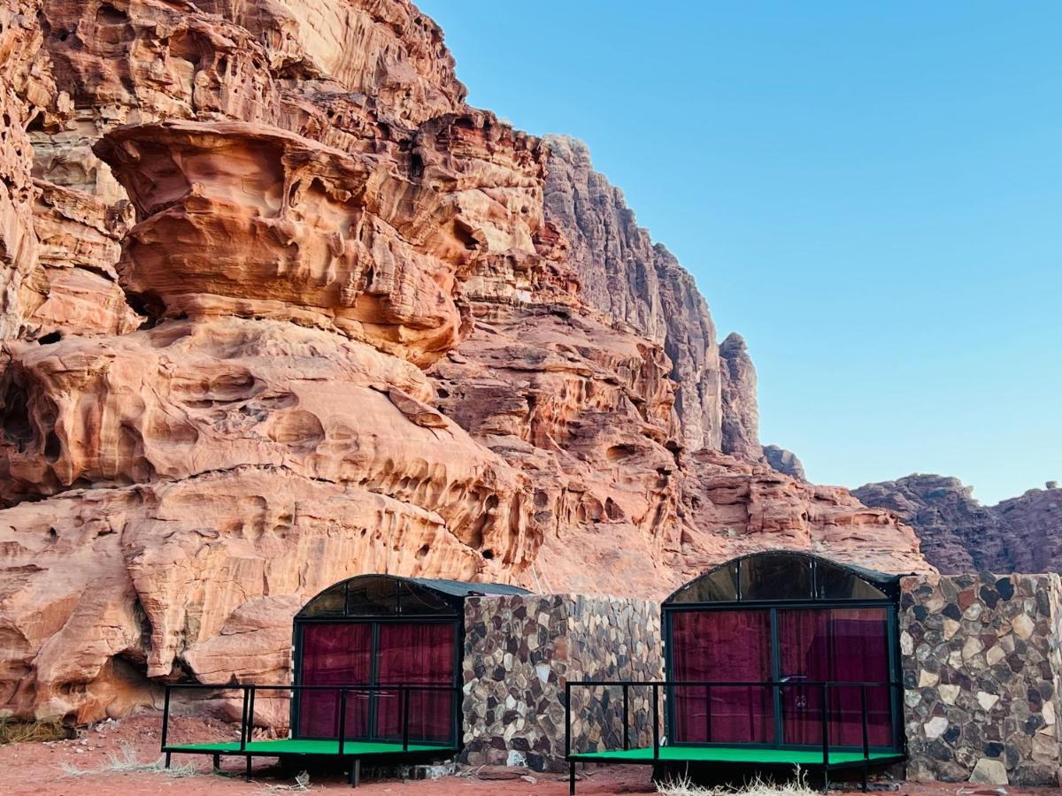 Wadi Rum Shooting Stars Camp Exteriér fotografie
