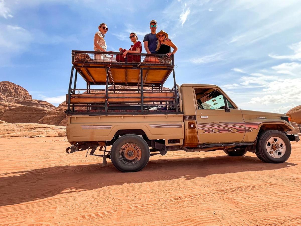 Wadi Rum Shooting Stars Camp Exteriér fotografie